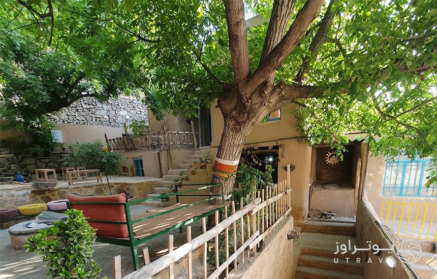 اقامتگاه آقبجی و دده روستای نعندر مشهد